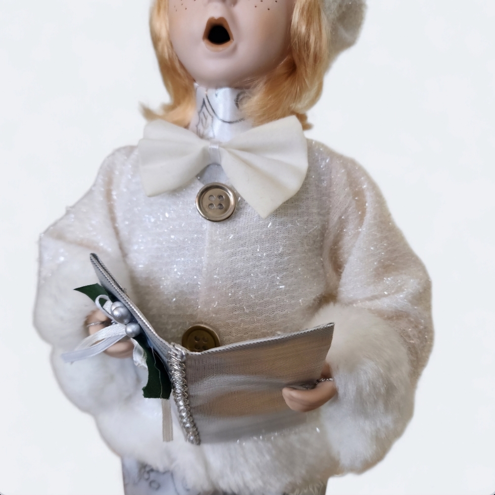 Vintage Boy Christmas Caroler Decor - Picture 3 of 11